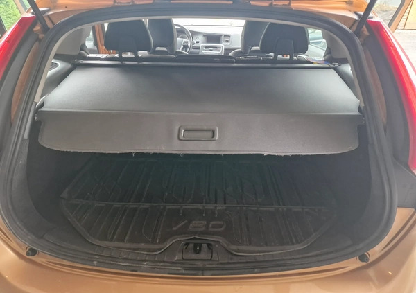 Volvo V60 cena 29000 przebieg: 265000, rok produkcji 2011 z Iłowa małe 277